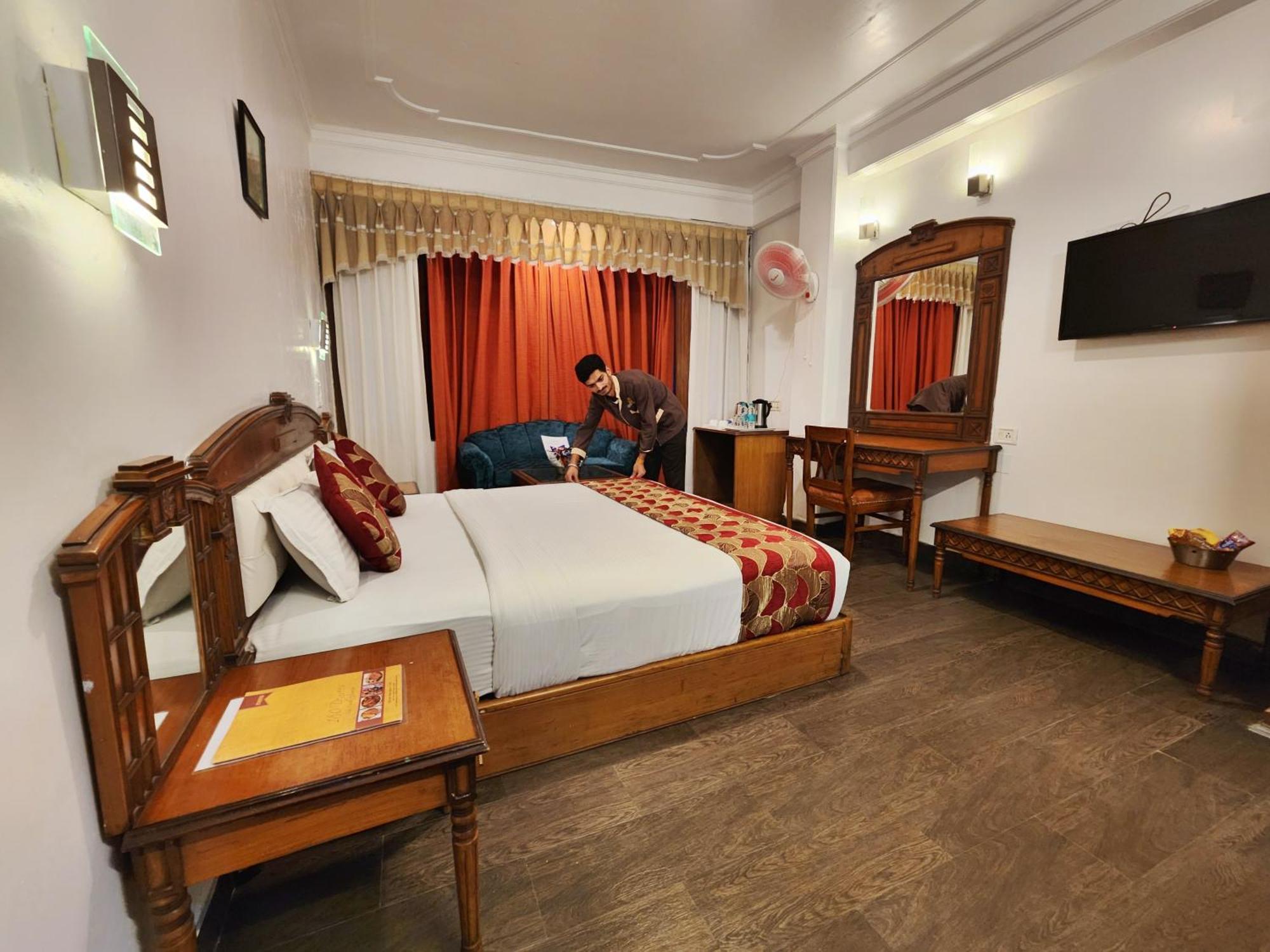 Hotel Surya Shimla Exterior foto